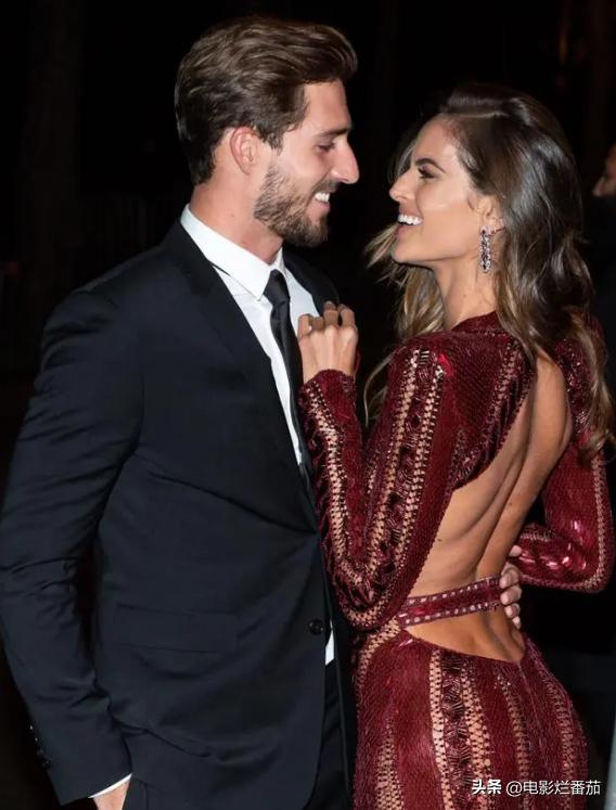 世界杯美艳太太团,世界杯巴西太太团阵容