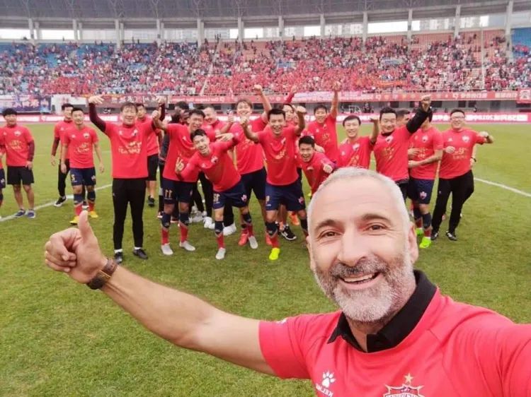 外教青训,青训外教