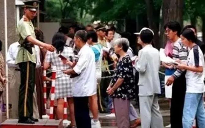 15岁妙龄少女被烧伤,19岁花季少女被烧伤后续