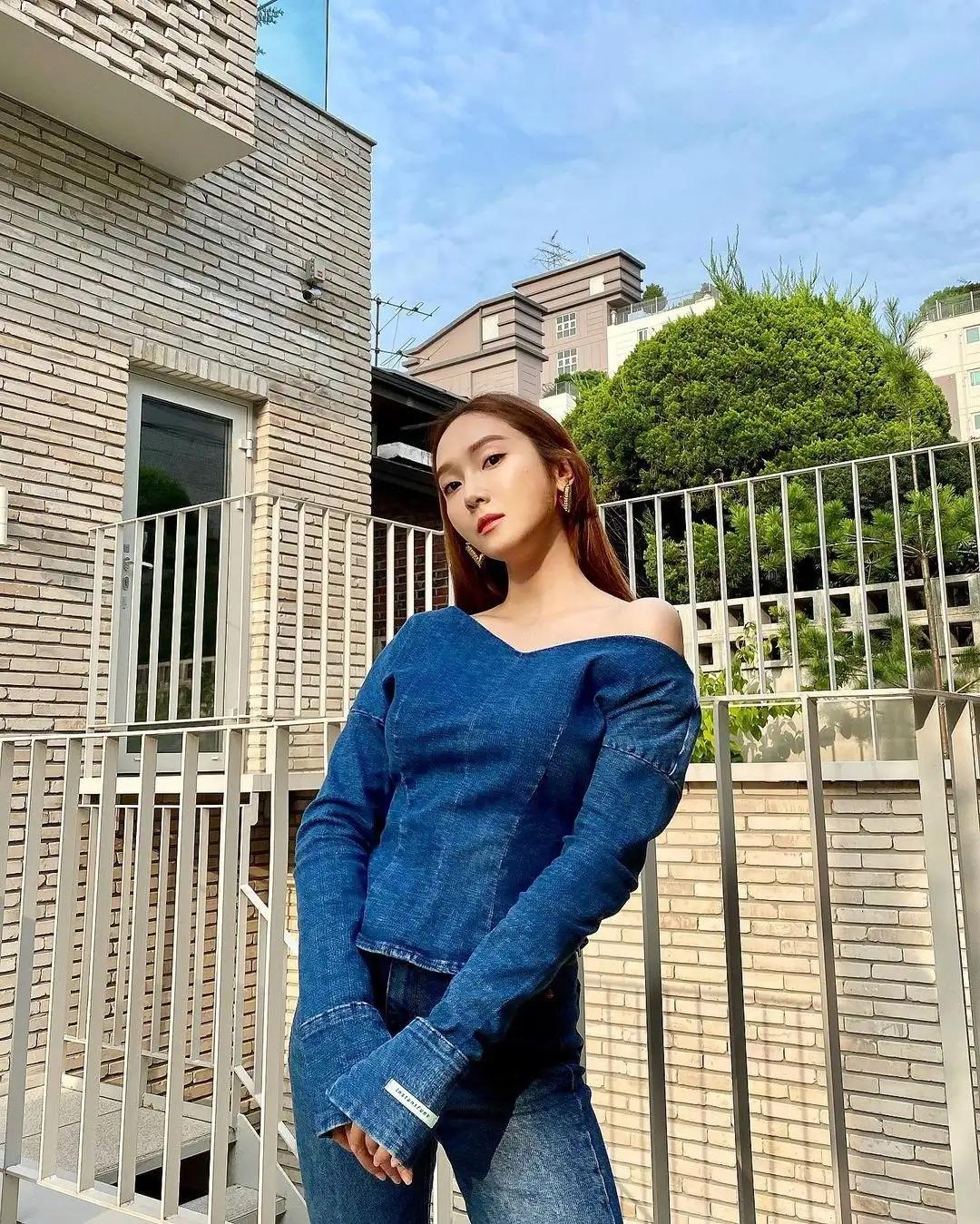 丹宁牛仔配色夏季穿搭,早春牛仔裤穿搭2020