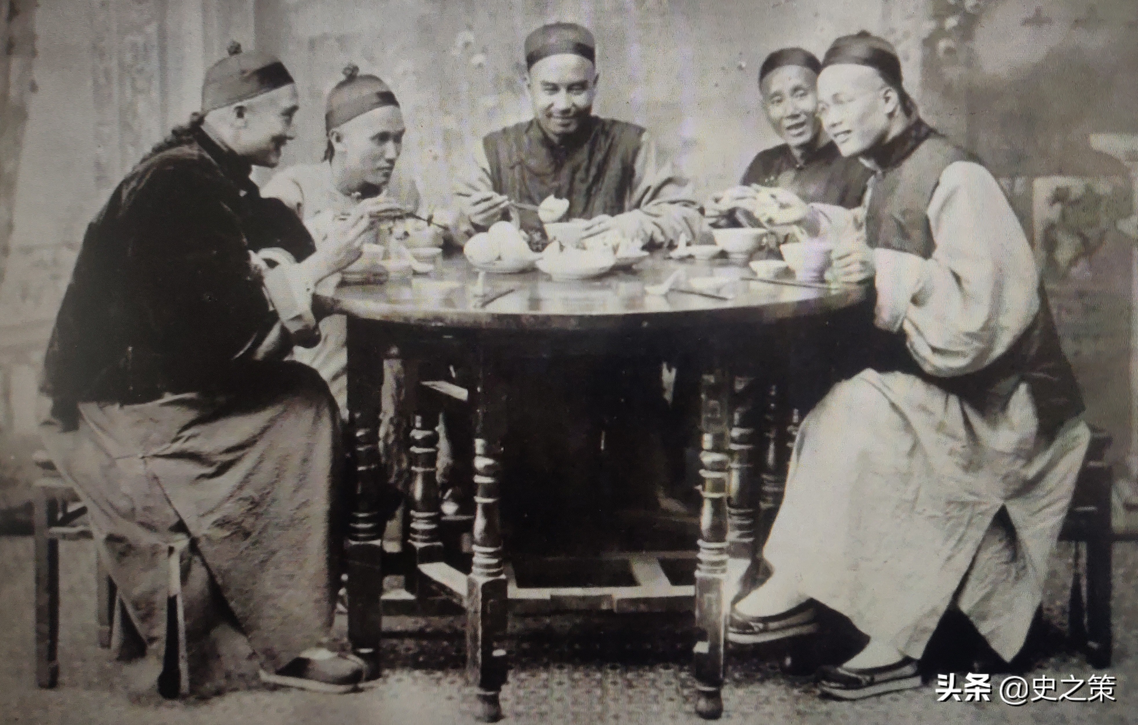 台湾老兵90年代探亲,92岁台湾老兵回重庆