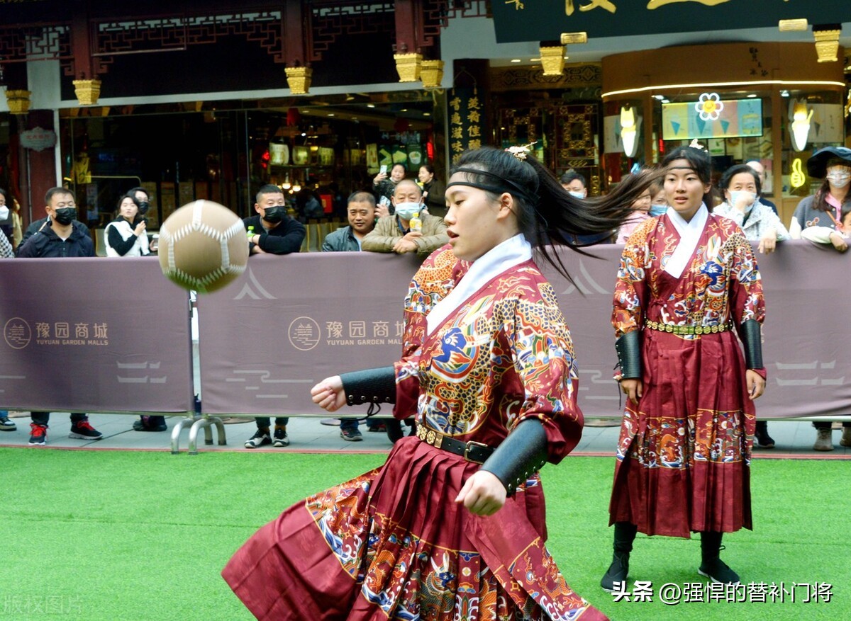 中国古代的足球起源于哪个地方,古代的足球场什么样