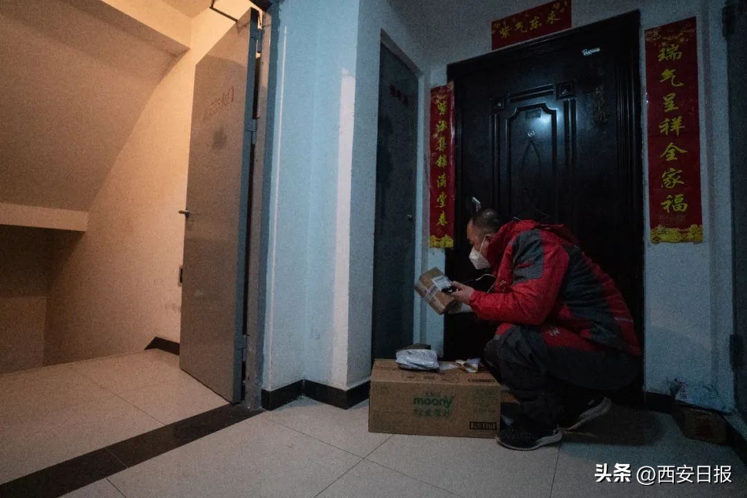 快递积压为啥支援北京,上万快递小哥驰援北京带病上岗