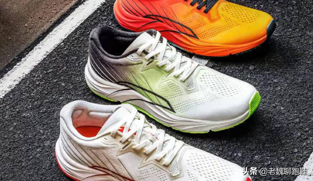 国产安踏跑鞋评测,361安踏和特步哪种鞋子比较耐穿