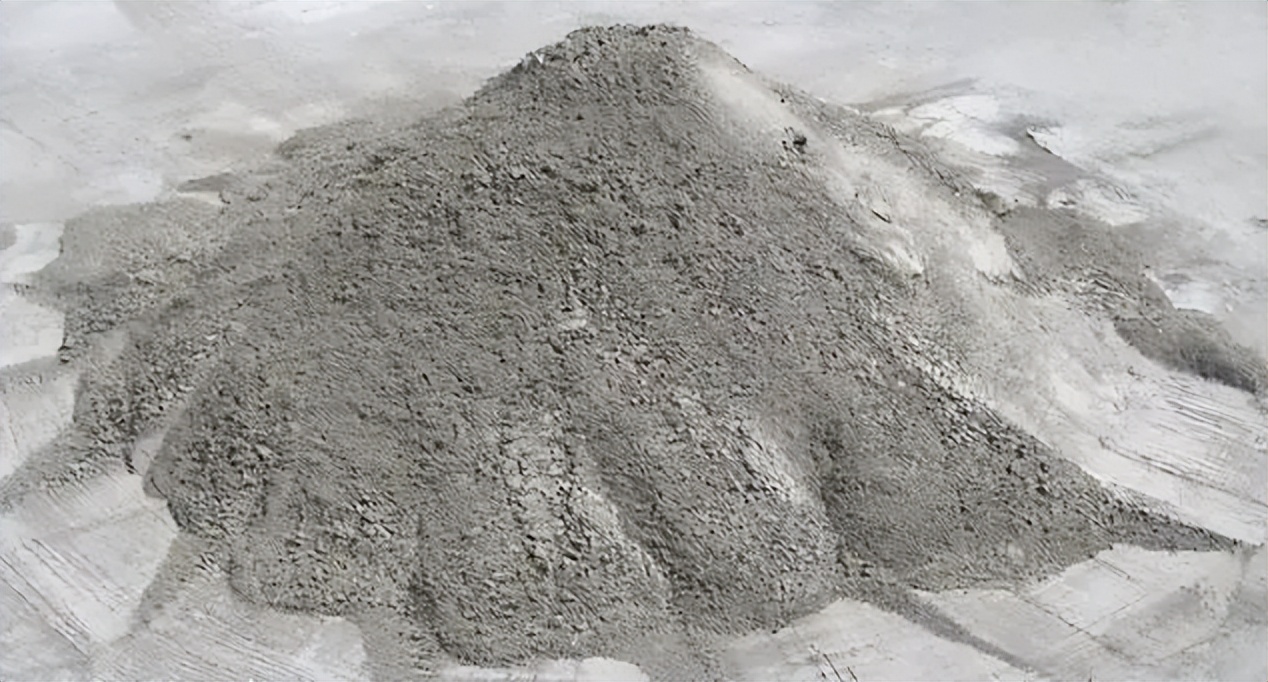 建筑工人为何在水泥中加白糖,建筑工人如何使用沙子和水泥