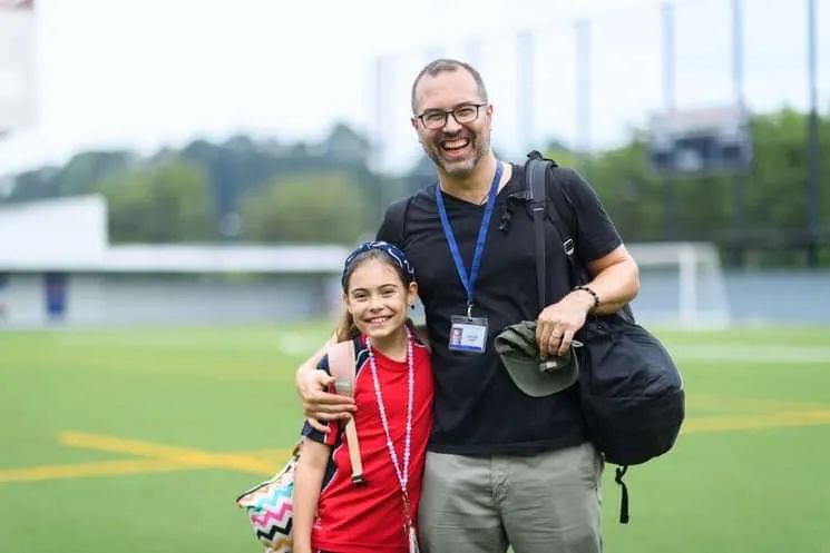 孩子在国外留学家长怎么申请去,海外留学家长应该怎么选择