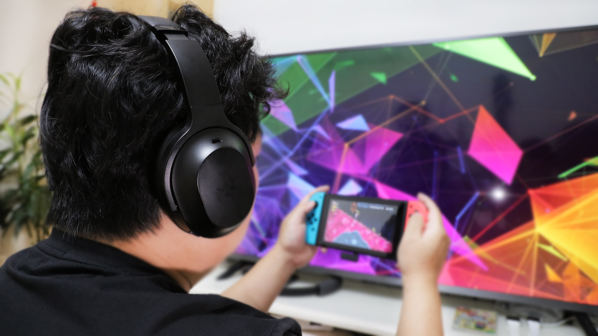 雷蛇头戴式耳机梭鱼专业版,雷蛇梭鱼耳机怎么连接电脑