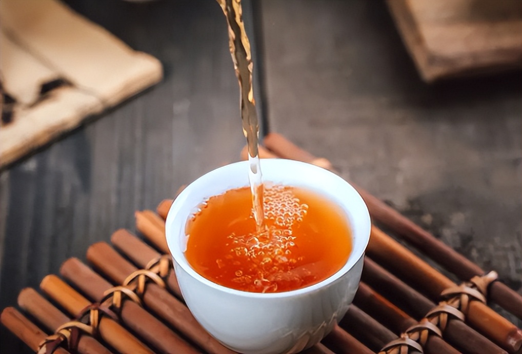 茶叶有保质期吗过了日期还能喝吗,茶叶保质期一般多久过期还能喝吗