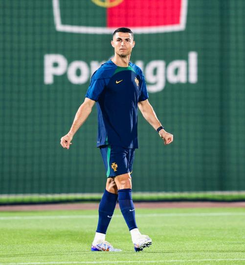 c罗内马尔告别卡塔尔世界杯,给世界杯球员颜值打分