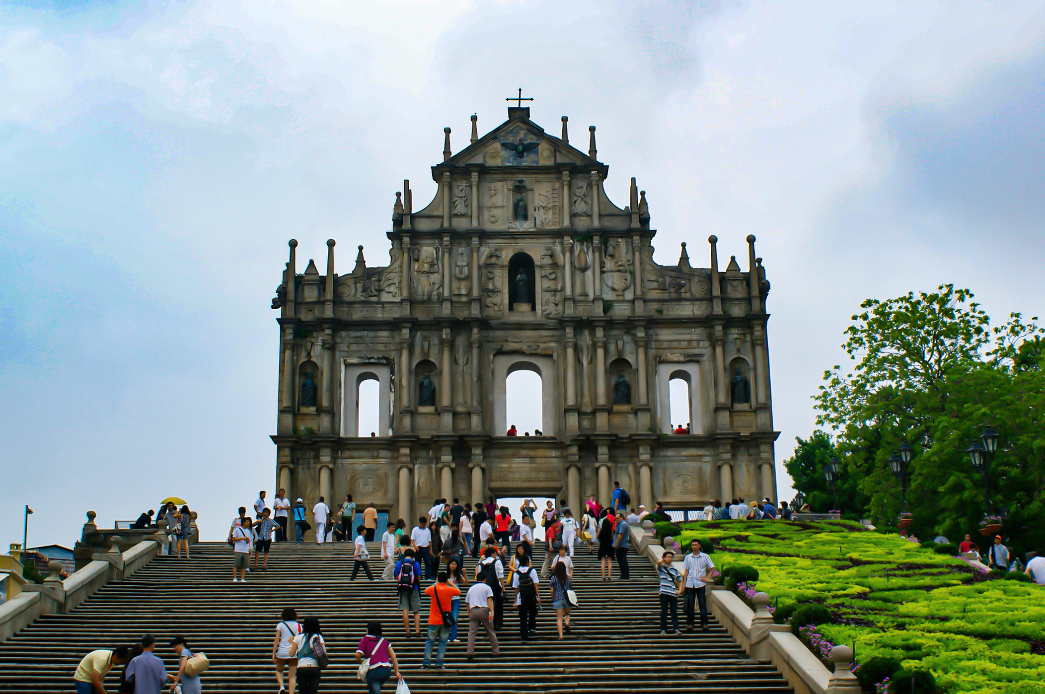 澳门先去大三巴还是渔人码头,以前澳门有多少岛