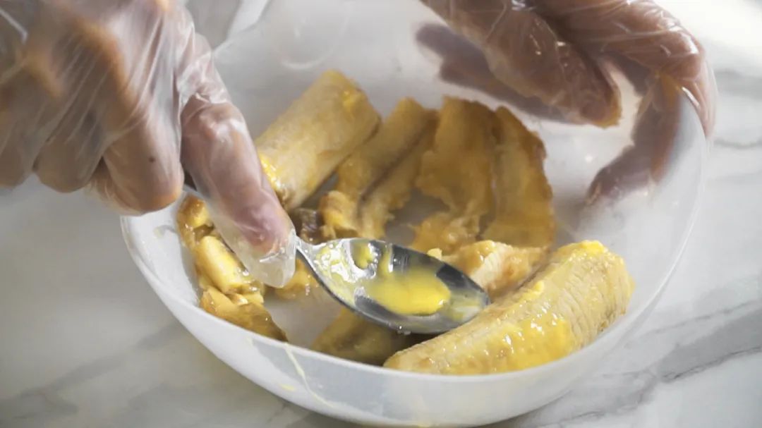 用料理机做蛋糕教程,好吃的磅蛋糕怎么做