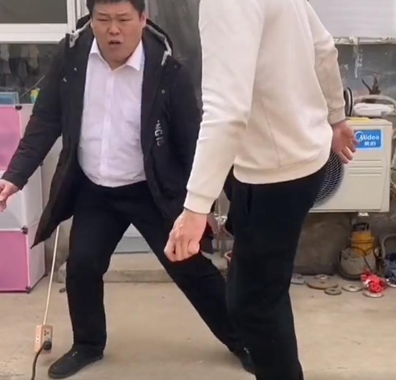 通背拳传人张伟丽,张伟丽拜访中国通背拳传承人