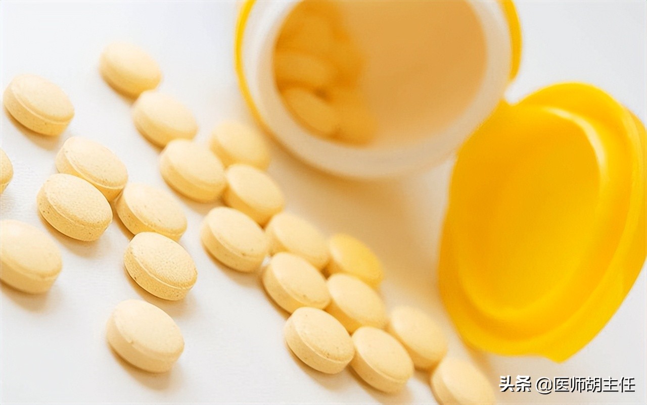 白头发增多是缺乏什么营养,白头发增多是缺少什么营养素吗