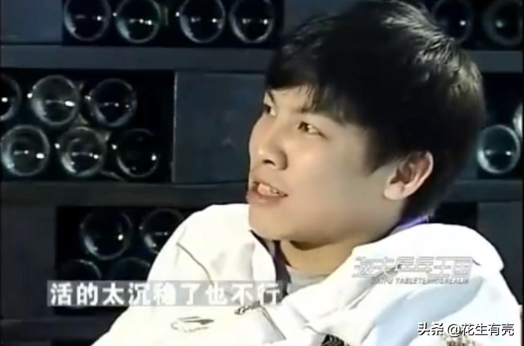 19年王楚钦看孙颖莎打球,陈玘刘国梁评价