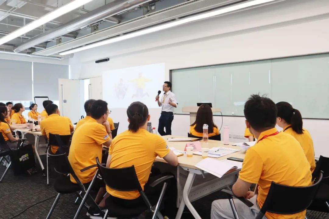 苏州宝时得科技操作工底薪,苏州最佳雇主企业