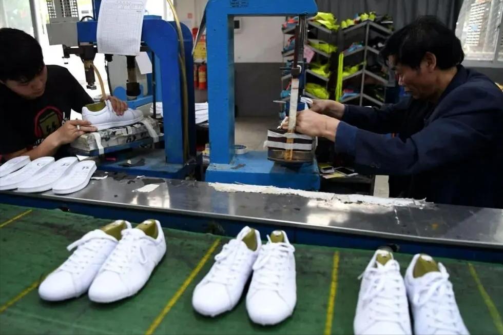 什么牌子衣服假货比较多,大牌衣服为什么那么多假货