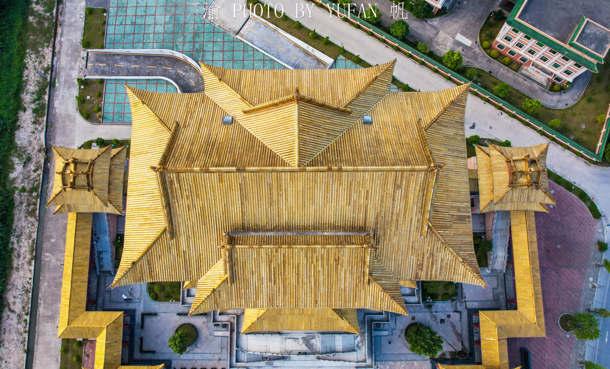 黄鹤楼和哪个楼是三大名楼,广东的黄鹤楼跟湖北不一样