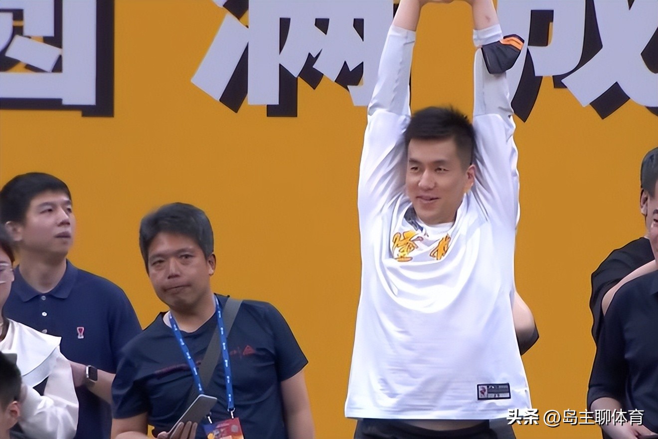 名记吐槽杜锋完整版,辽宁男篮夺冠全纪录