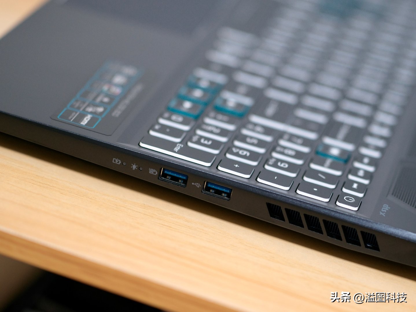 持续进化的游戏,宏碁掠夺者战斧300和拯救者r9000p