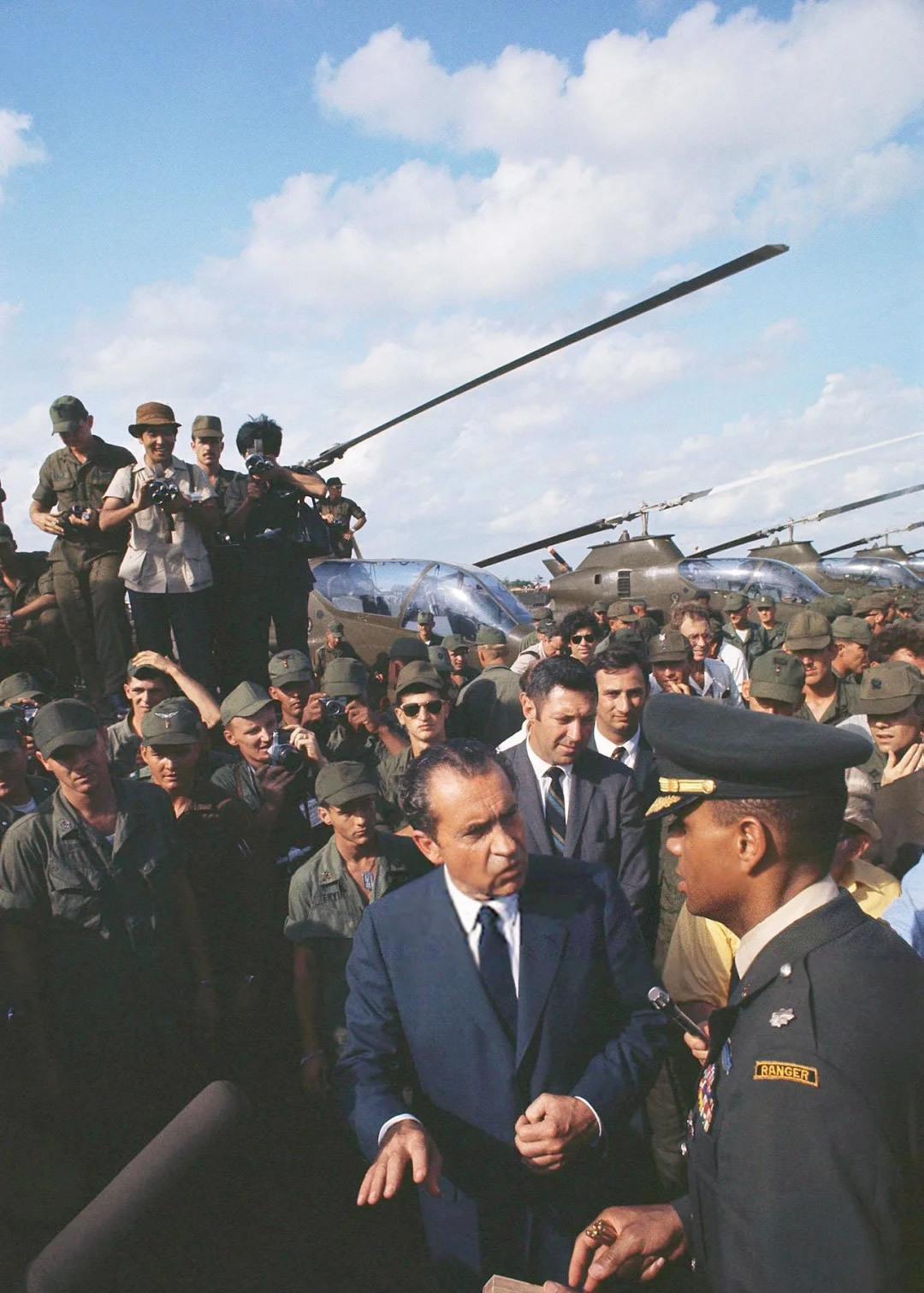 日军日记：路遇逃难的女学生，我将她的腿骨做成了锋利的*刀刺**!