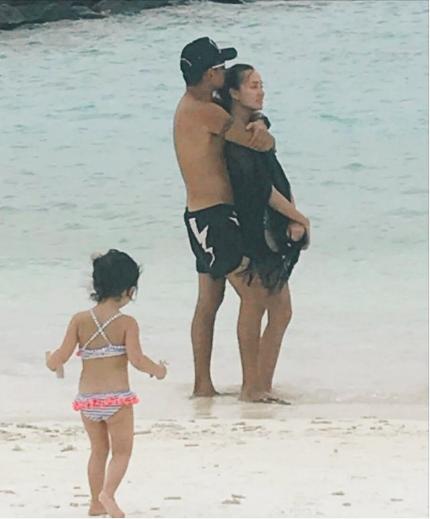 刘碧丽和洗米华现状,刘碧丽和洗米华恩爱瞬间