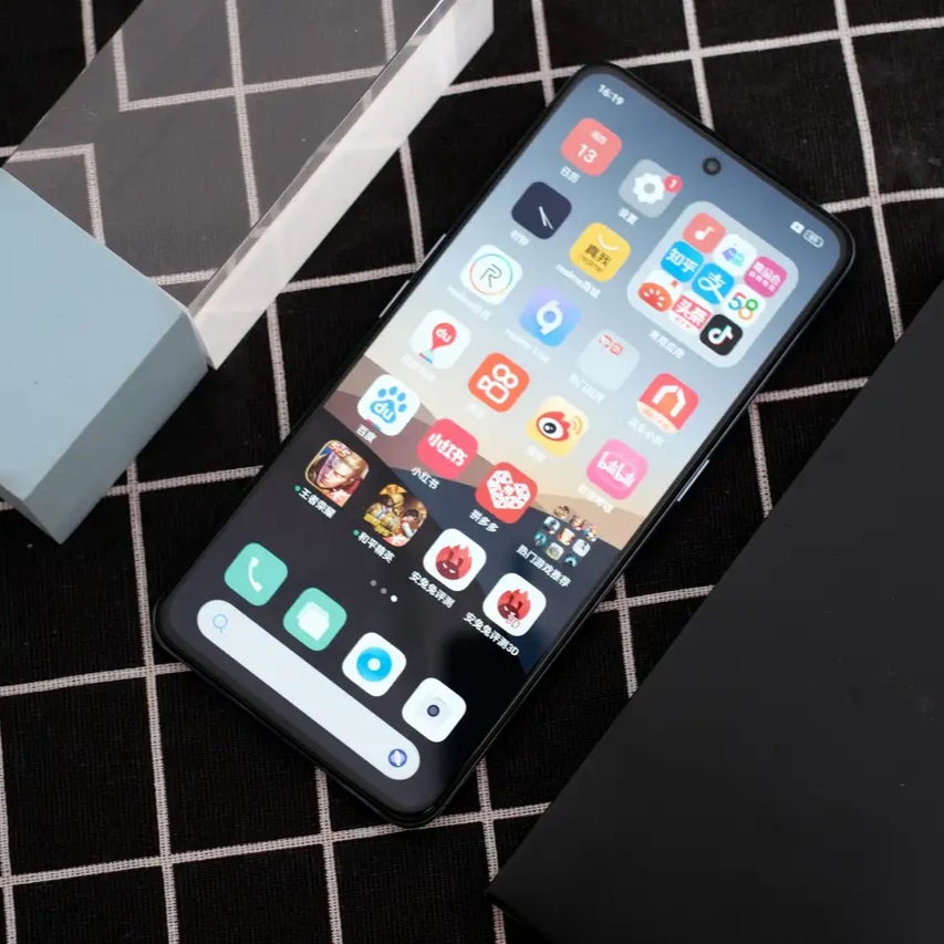 中端手机性价比最高的4款手机,1500元预算这两款手机性价比超高