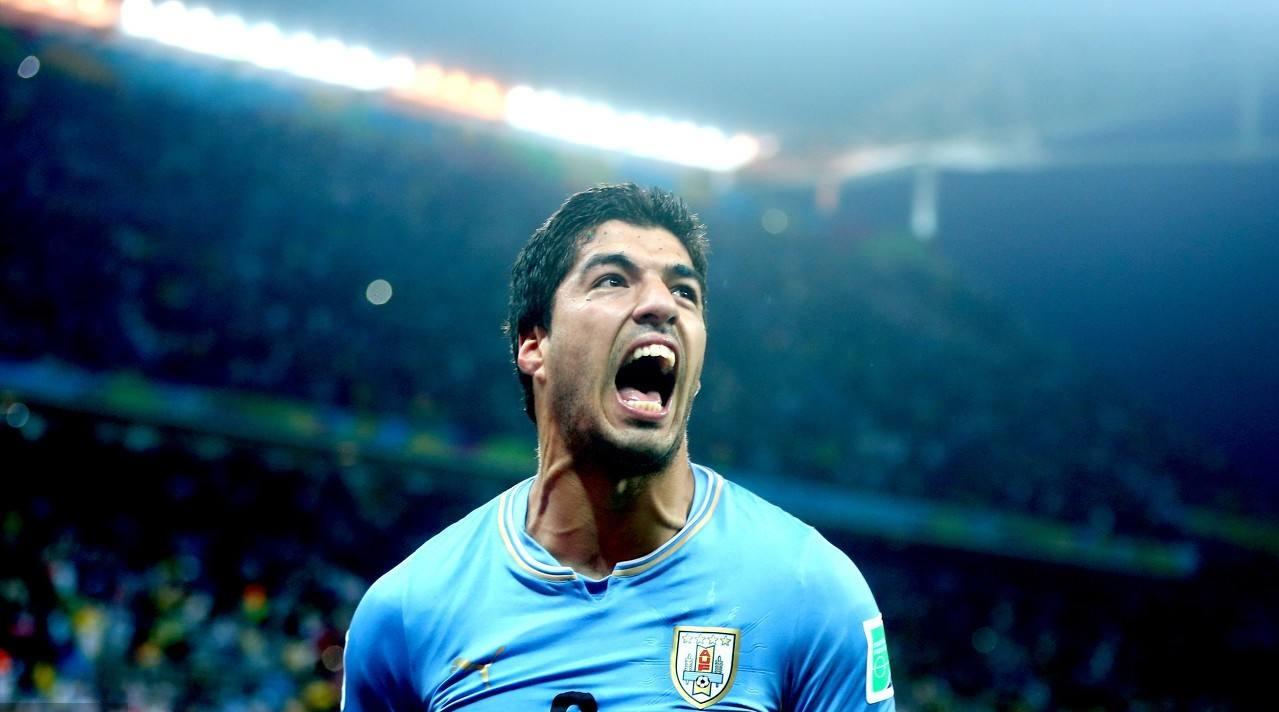 乌拉圭著名球星苏亚雷斯图文,乌拉圭球员苏亚雷斯简历