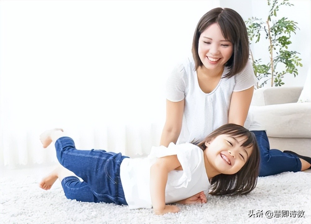 习作身边那些有特点的人300个字,三下习作身边有特点的人思路