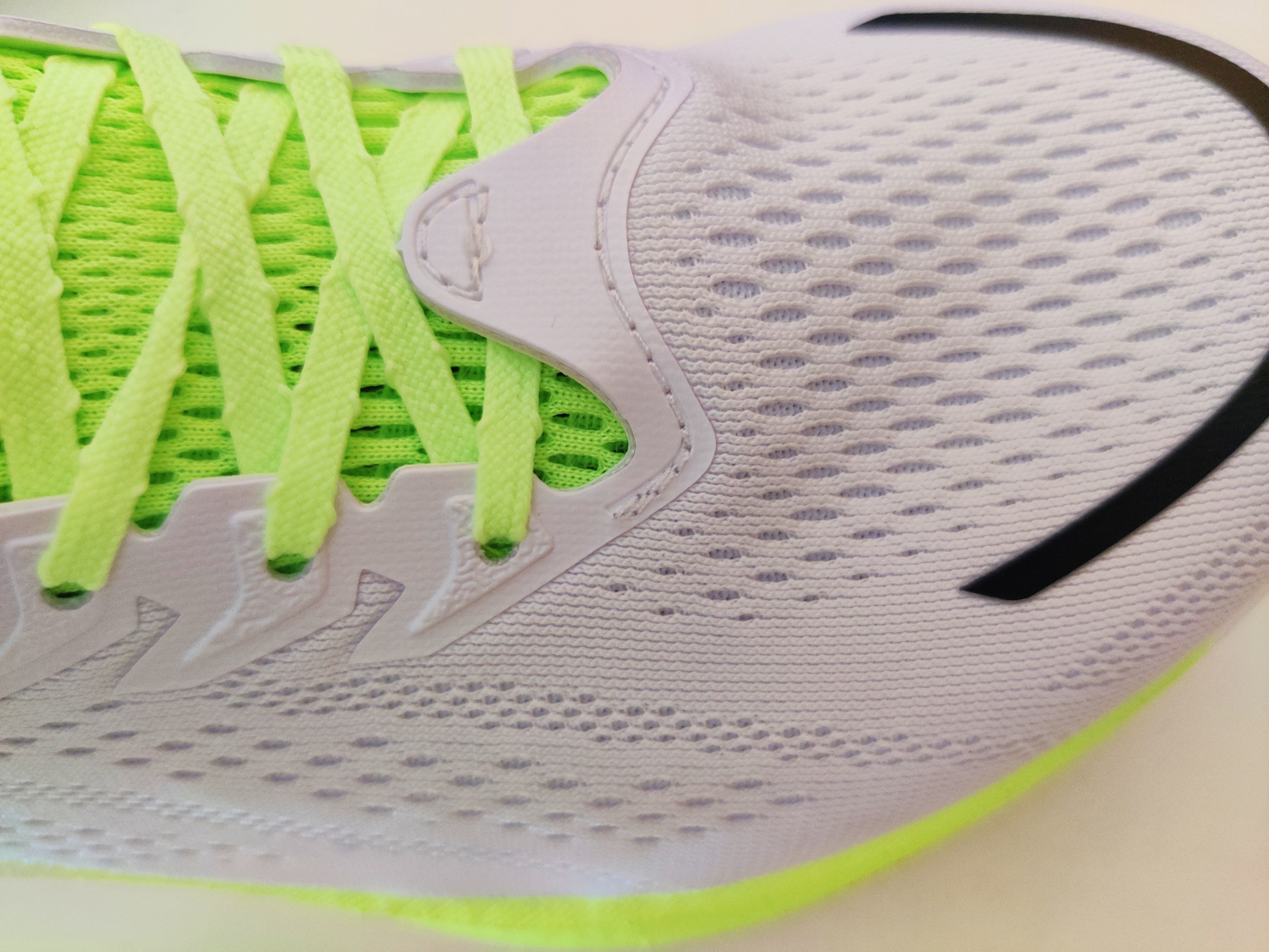 跑鞋评测361度,跑鞋飙速冷门