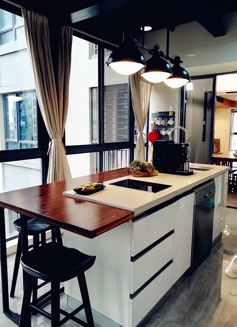 客厅阳台拆窗改造,客厅阳台改造窗户