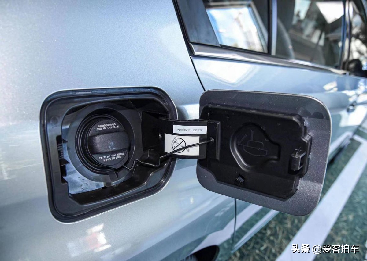 408与速腾哪个更值得入手,新408和新速腾哪个值得买