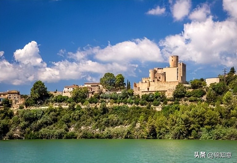 西班牙靠海小镇,西班牙国王虾米