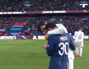 梅西巴萨19号球衣梅开二度,梅西巴萨首个梅开二度