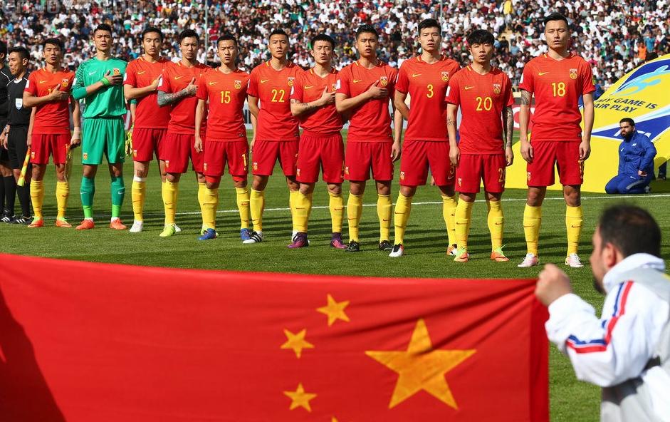 中国职业足球进入寒冬,中国职业足球的荒漠与绿洲