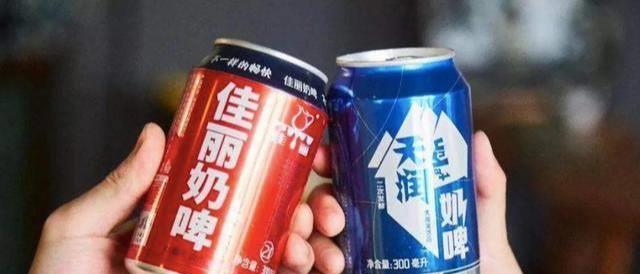 *疆新**一种特色“奶香槟”，打开易拉环，好喝到停不下来