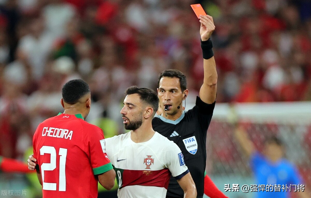 足球比赛如何直接判负,足球比赛中如果先上后下该怎么判