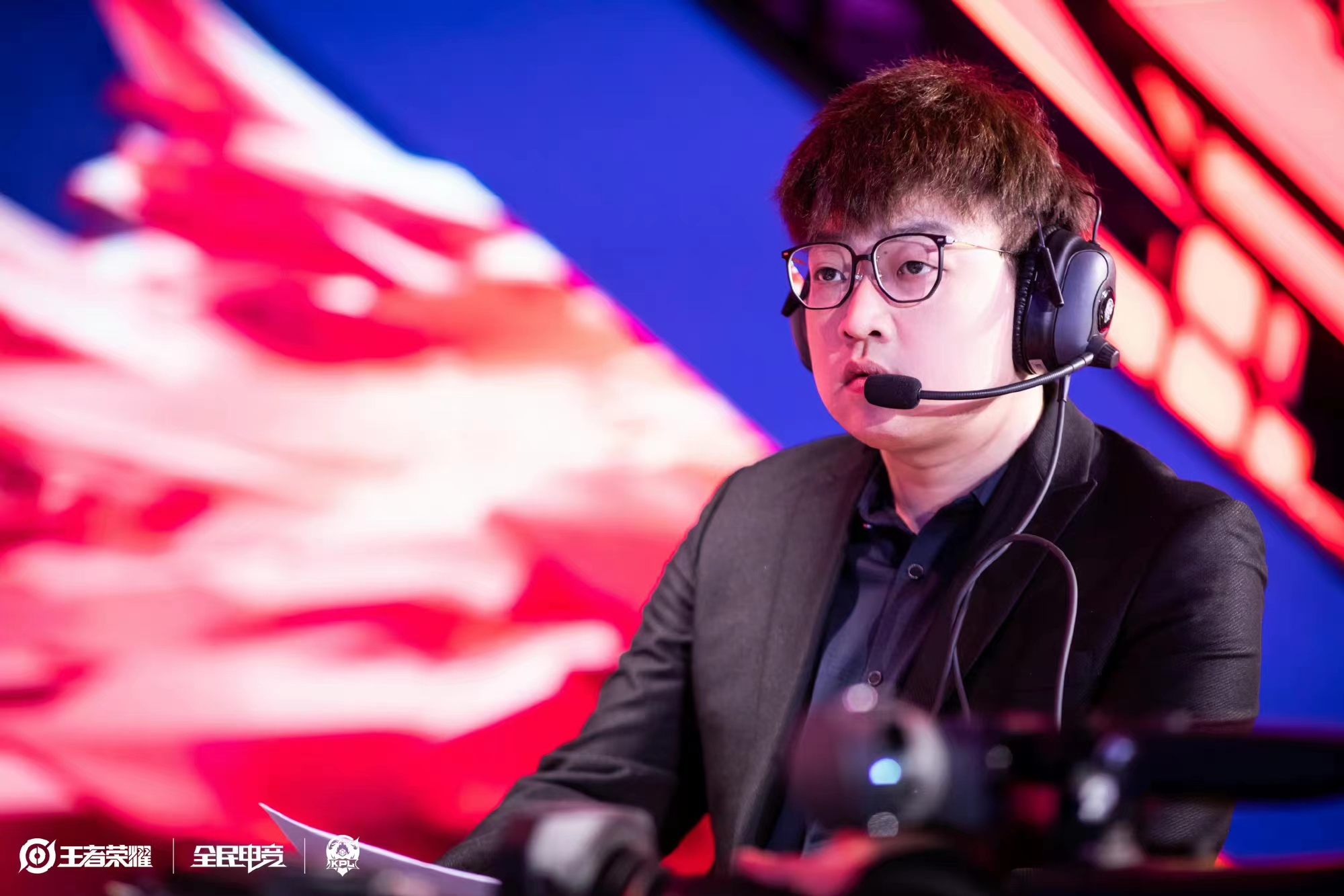 47和akm有什么区别,ak47和an94