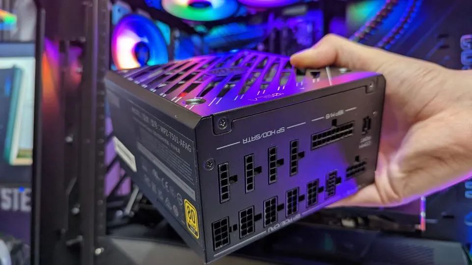 现在电脑用多大的电源,电脑应该选择多大的电源