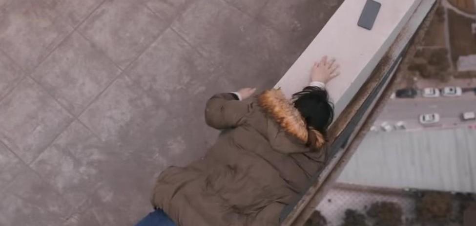 31宀佸コ瀛愯８姝绘ゼ椤舵鎬庝箞鏍蜂簡,40宀佸コ瀛愯８姝绘ゼ椤舵杩涘睍