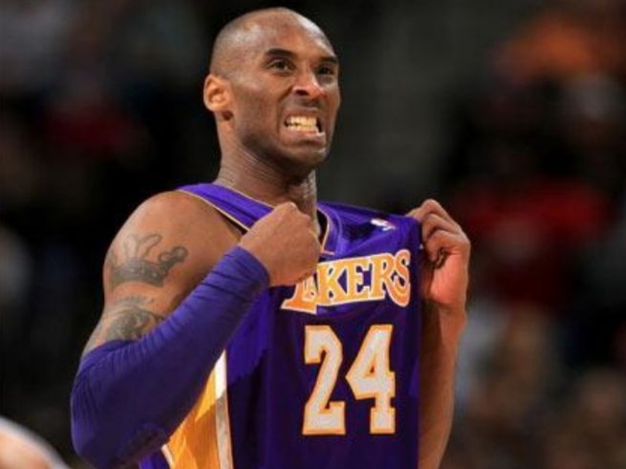 德罗赞的绝杀步行者视频,德罗赞绝杀步行者致敬科比