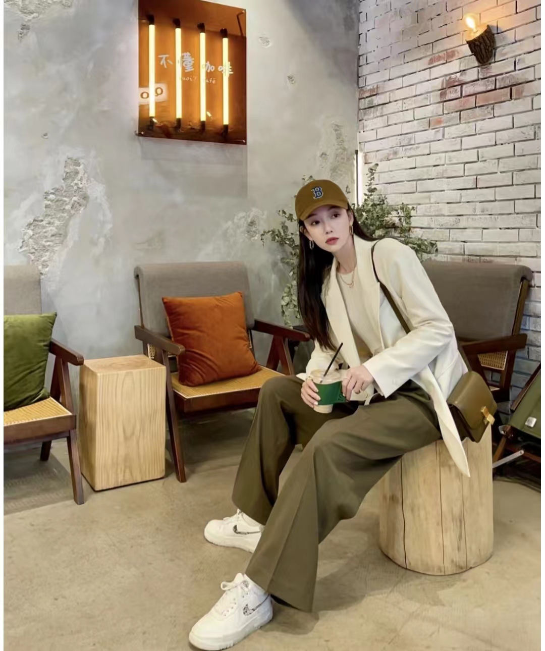 冬季穿搭女生韩系温柔套装,适合冬季15岁女生的时尚穿搭套装