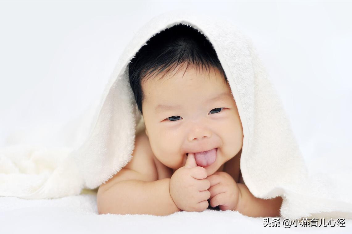 11个多月宝宝还不会爬,11个月宝宝还不会爬