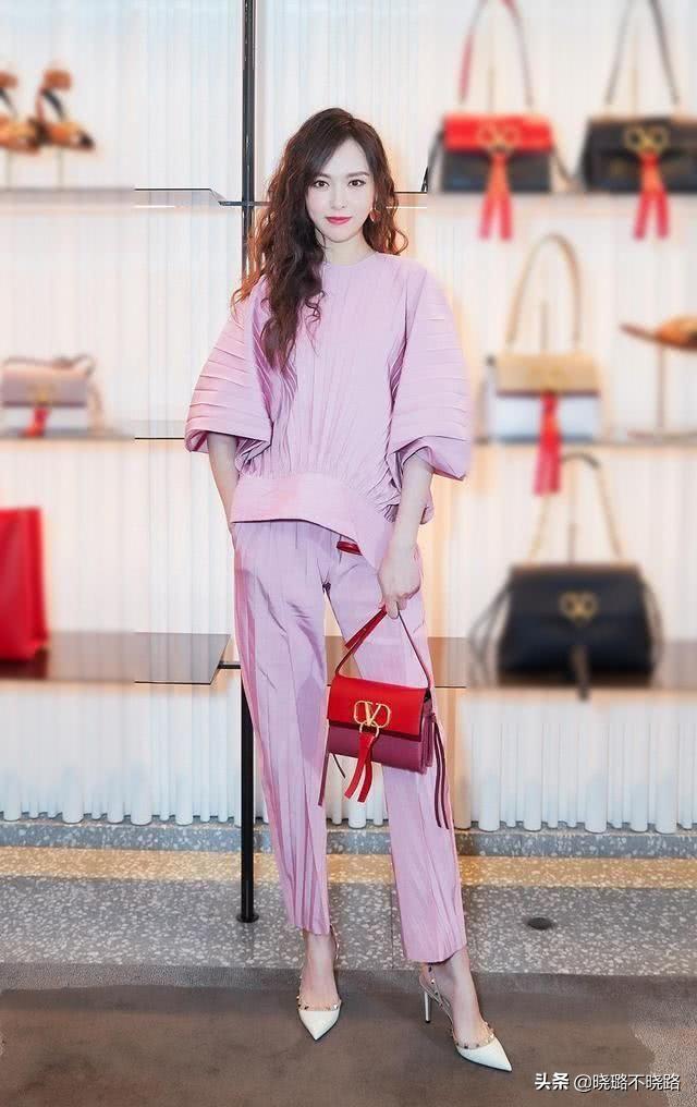 夏天小个子穿什么鞋显高又有气质,矮个中年女性穿哪种鞋显高百搭