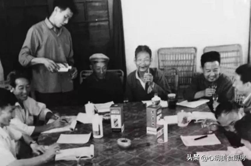 剑南春五粮液属于四大名酒吗,剑南春与五粮液哪个酒档次更高