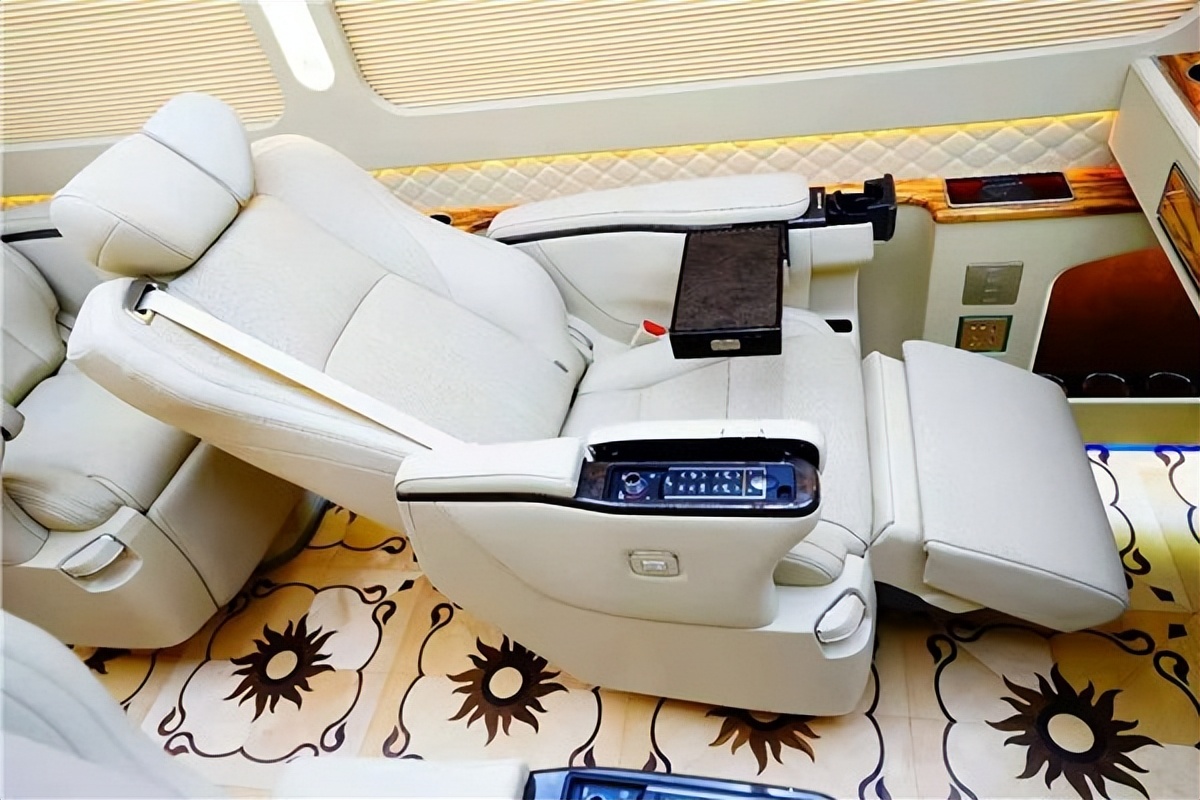 丰田考斯特6座商务车报价,丰田中巴车考斯特报价