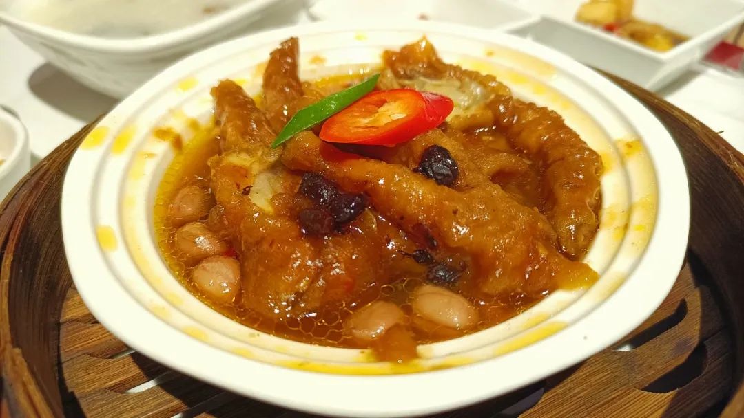 璋堣皥鍦ㄥ帵闂ㄥ悆鐨勫嚑椤块キ,鍘﹂棬鏈変粈涔堥キ