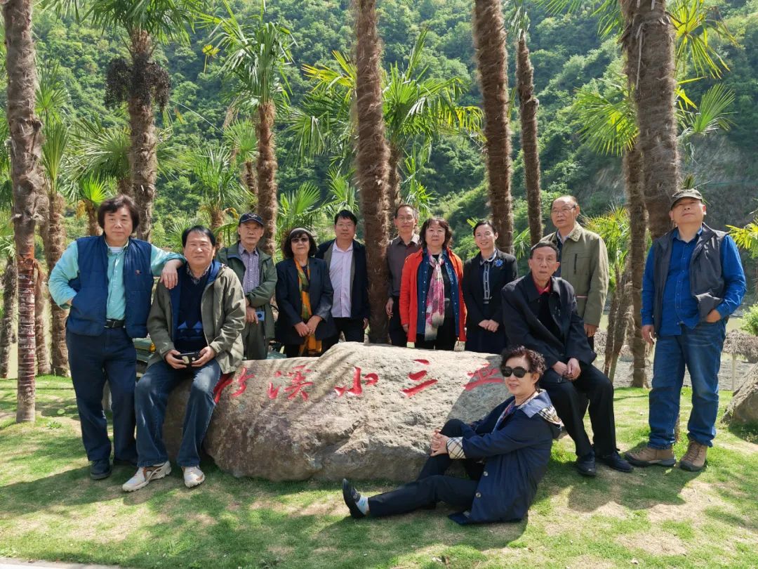 中国名作家采风活动走进襄阳,中国著名作家采风团