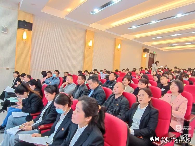 最美教师典型事迹演讲,最美教师个人事迹宣讲