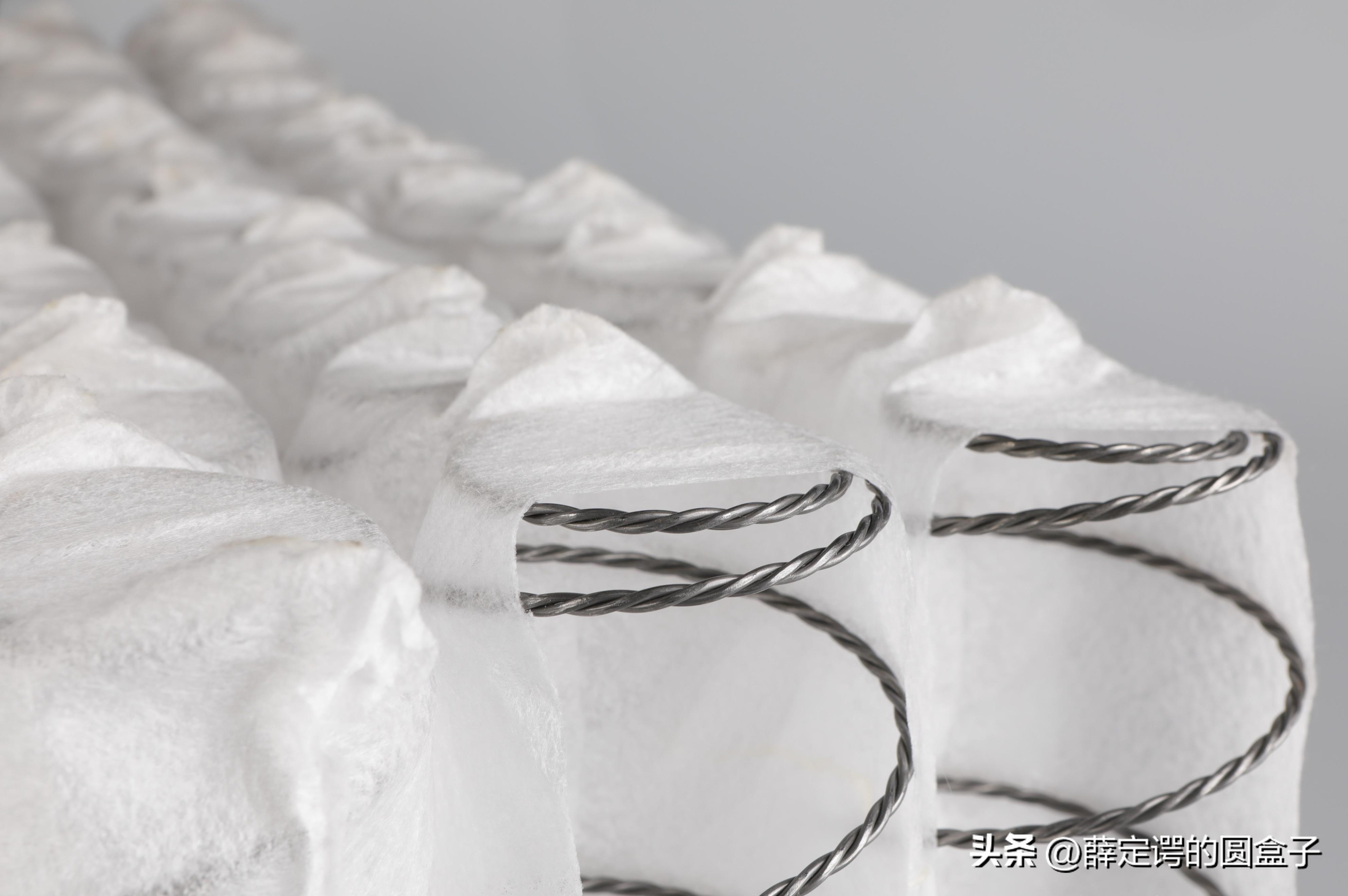 选好床垫,蓝盒子z1床垫pk菠萝斑马