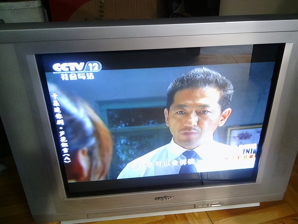 液晶电视价格在1000-1500的,液晶电视都有多少钱的